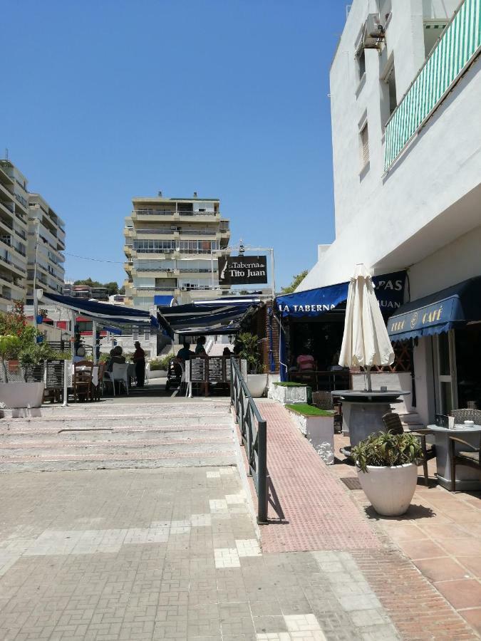 Apartamento Carihuela Playa Lejlighed Torremolinos Eksteriør billede