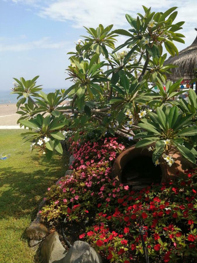 Apartamento Carihuela Playa Lejlighed Torremolinos Eksteriør billede