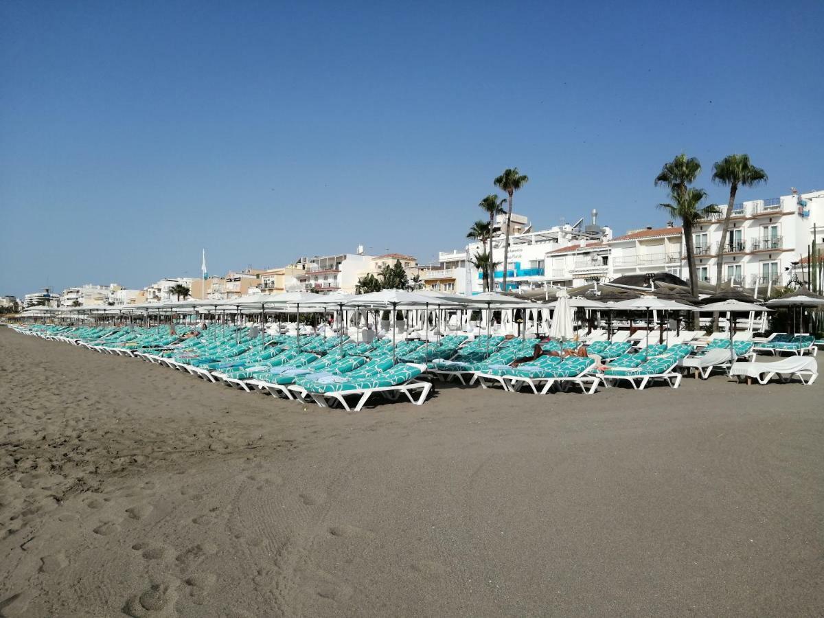 Apartamento Carihuela Playa Lejlighed Torremolinos Eksteriør billede