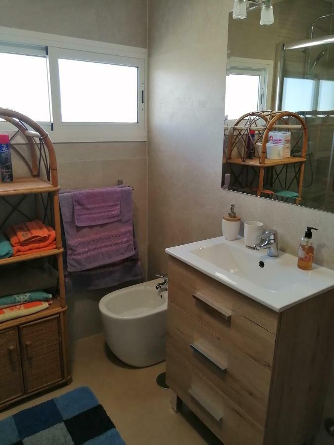Apartamento Carihuela Playa Lejlighed Torremolinos Eksteriør billede
