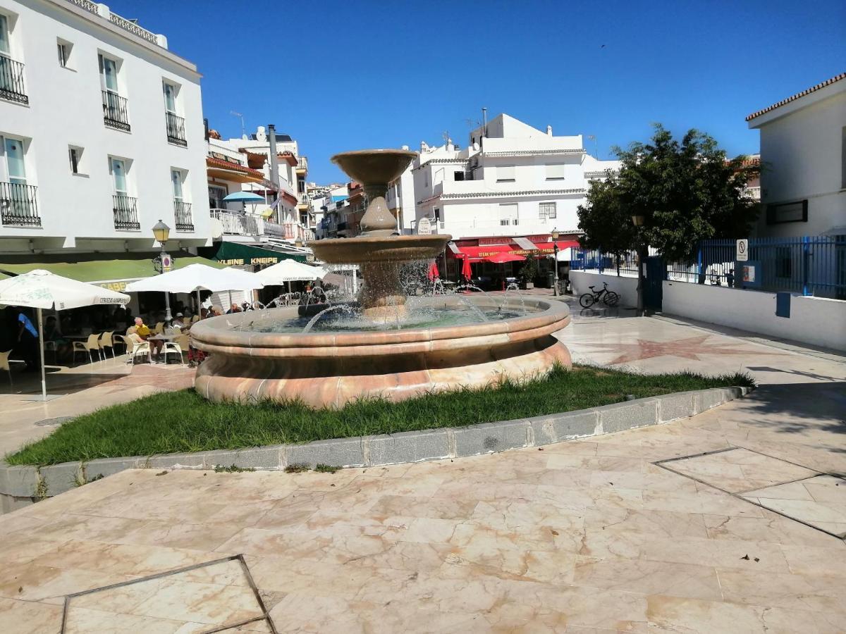 Apartamento Carihuela Playa Lejlighed Torremolinos Eksteriør billede